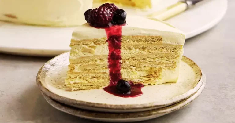 Torta com bolacha Maria