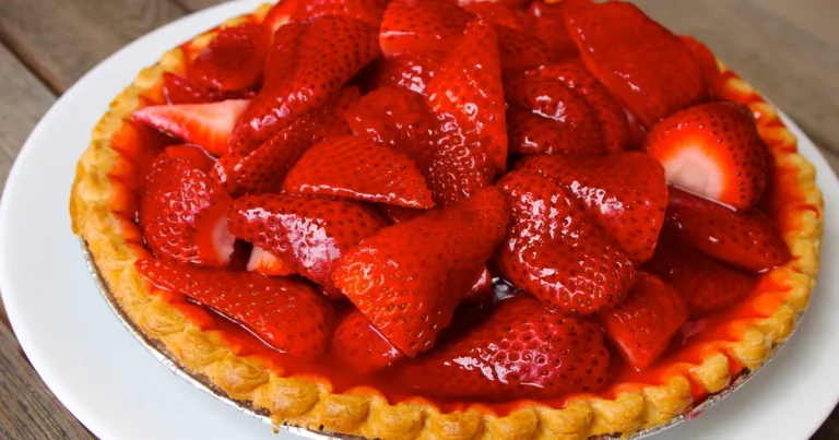 Torta de morango simples