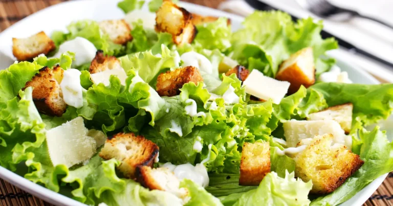 Salada Caesar