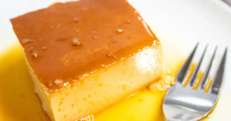 Pudim de iogurte com 2 ingredientes