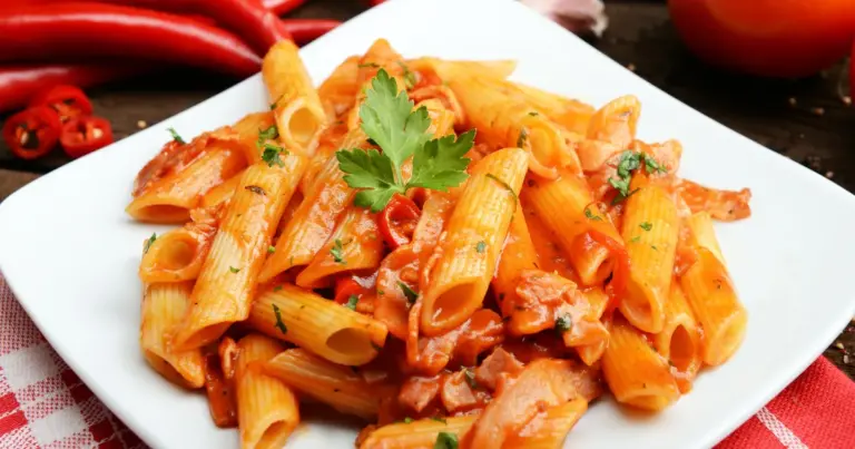 Macarronese com Calabresa