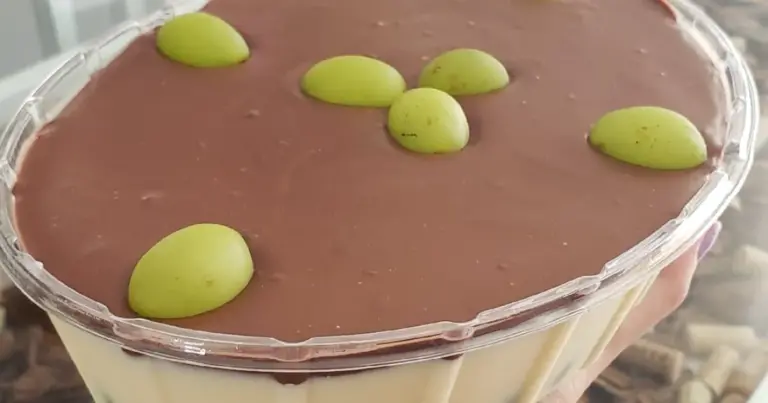 Bombom de Travessa de Uva e Leite Ninho