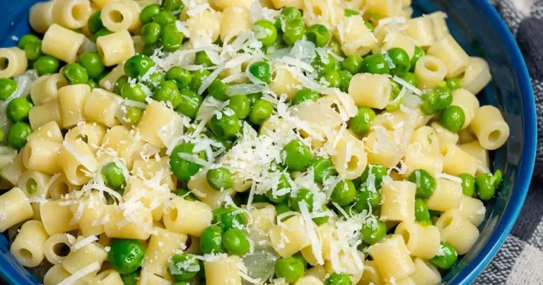Pappardelle com ervilha fresca