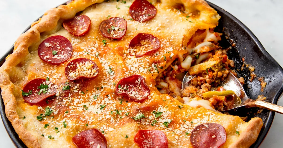 Descubra como preparar uma deliciosa torta de linguiça calabresa para surpreender sua família e amigos....