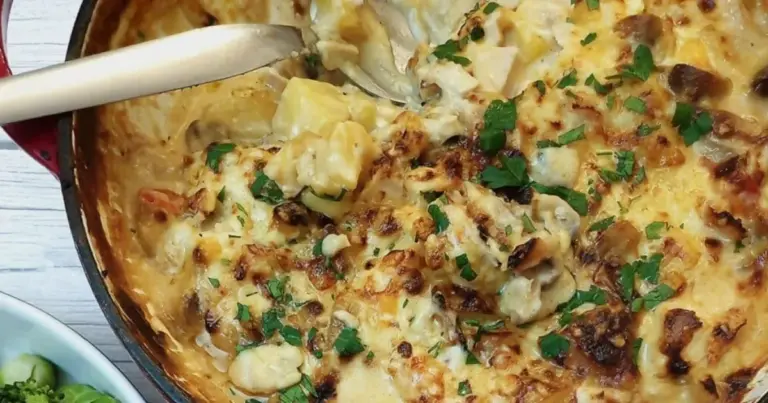 Combinado de batata com frango cremoso