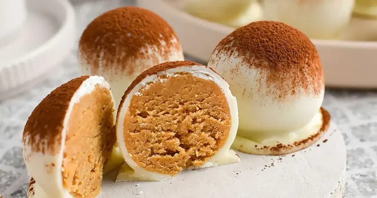 Foto da receita de Bolinhas de Tiramisu Sem Forno