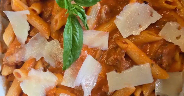Foto da receita de Massa com Salsicha em 20 Minutos