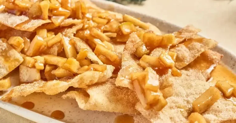 Foto da receita de Nachos de Wonton com Tortinha de Maçã