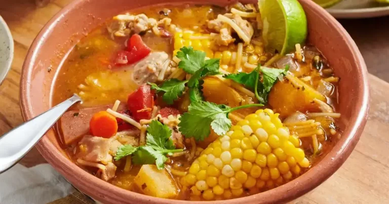 Foto da receita de Sopa de Frango à Moda Cubana