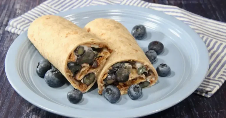 Foto da receita de Wrap de Café da Manhã Frutado e Crocante