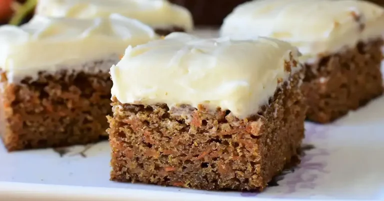 Foto da receita de Barras de Bolo de Cenoura