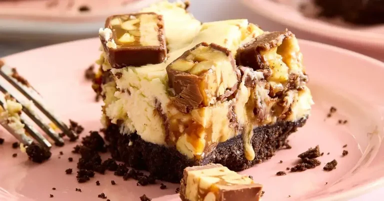 Foto da receita de Barras de Cheesecake de Snickers