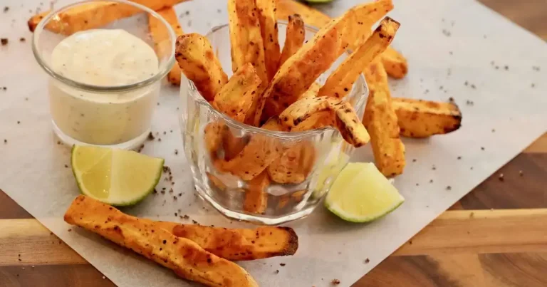 Foto da receita de Batatas-doces Fritas na Air Fryer com Tajín