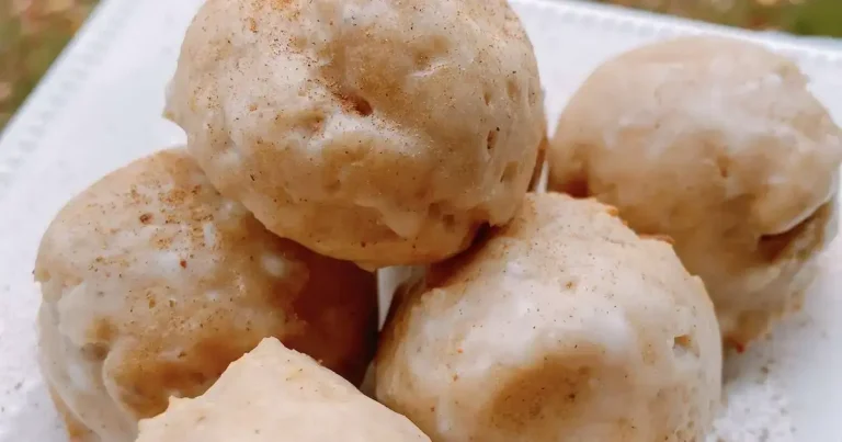 Foto da receita de Bolinhos de Maçã com Cidra