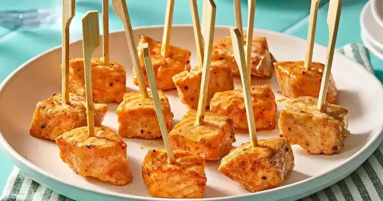 Foto da receita de Bolinhos de Salmão com Mel e Mostarda