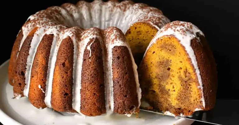 Foto da receita de Bolo Bundt de Tiramisu de Abóbora