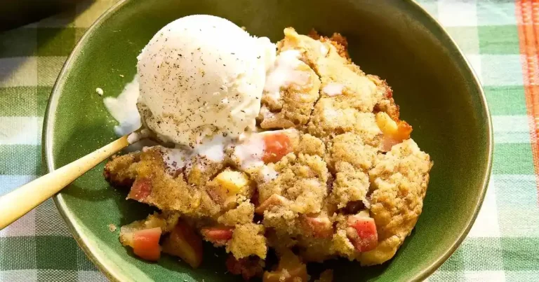 Foto da receita de Bolo de Colher de Maçã com Canela