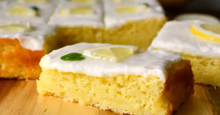 Foto da receita de Bolo de Limão em Assadeira