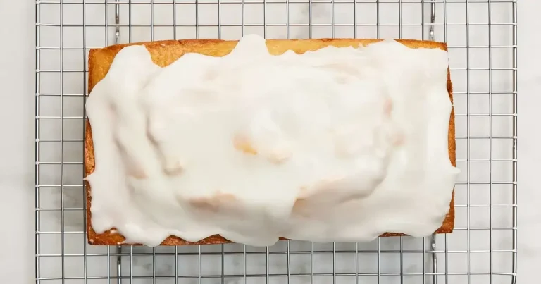 Foto da receita de Bolo de Limão Inteiro de Liquidificador