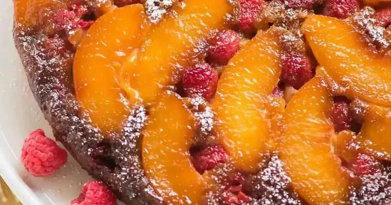 Foto da receita de Bolo de Pêssego Invertido Úmido