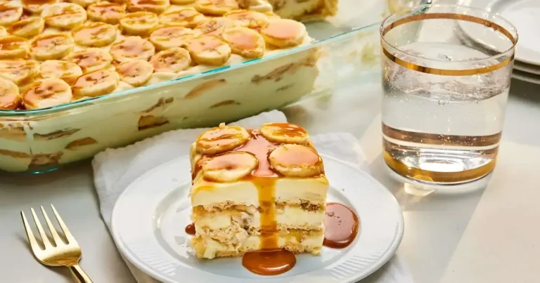 Foto da receita de Bolo Gelado Ritz de Banana com Caramelo Salgado