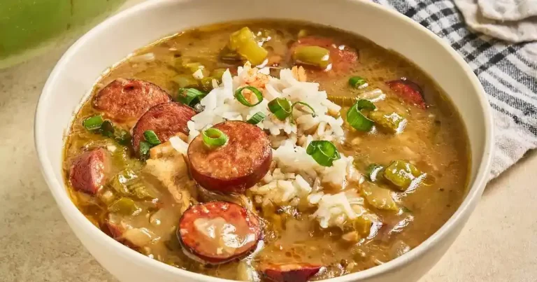 Foto da receita de Gumbo de Frango com Andouille