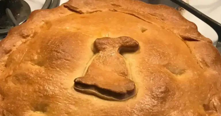 Foto da receita de Pizza Rústica de Linguiça e Presunto