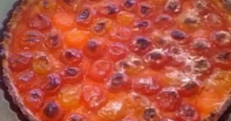 Foto da receita de Torta de Ameixa Selvagem