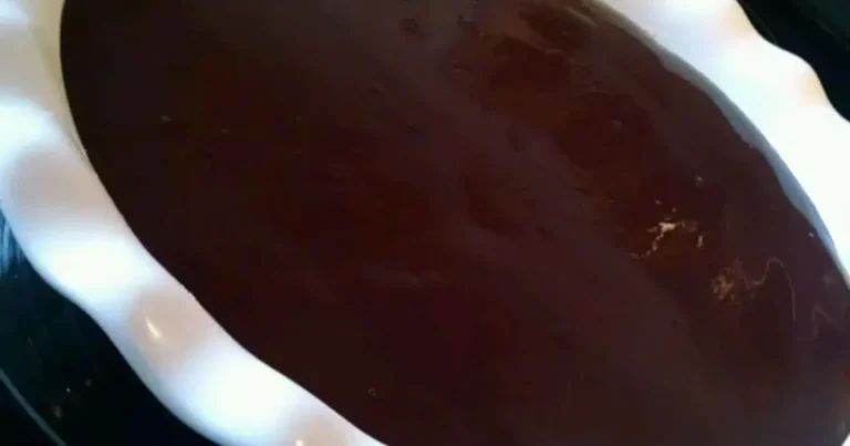 Foto da receita de Torta de Chocolate com Manteiga de Amendoim Sem Assar