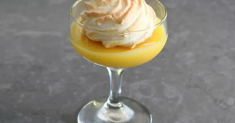 Foto da receita de Torta de Limão Merengue em Copo