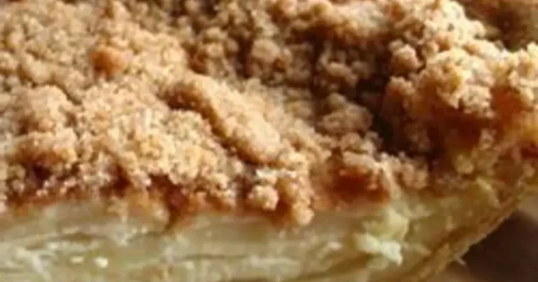Foto da receita de Torta de Maçã com Creme Azedo