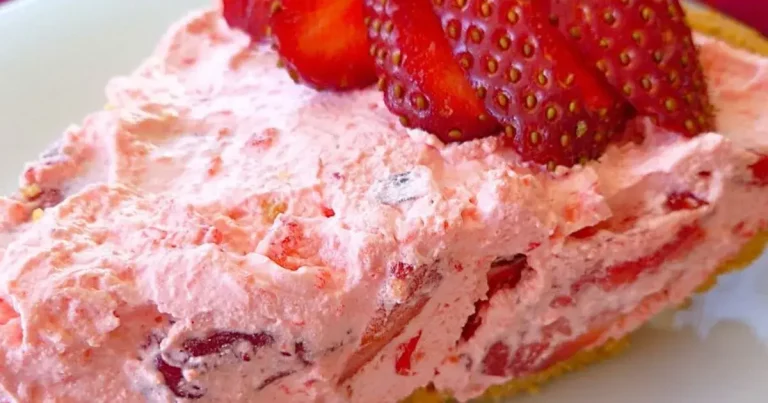 Foto da receita de Torta de Morango Fofo