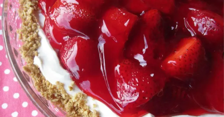Foto da receita de Torta de Morango Veranil