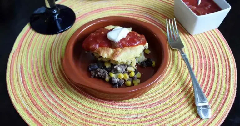 Foto da receita de Torta de Taco de Feijão Preto Apimentado