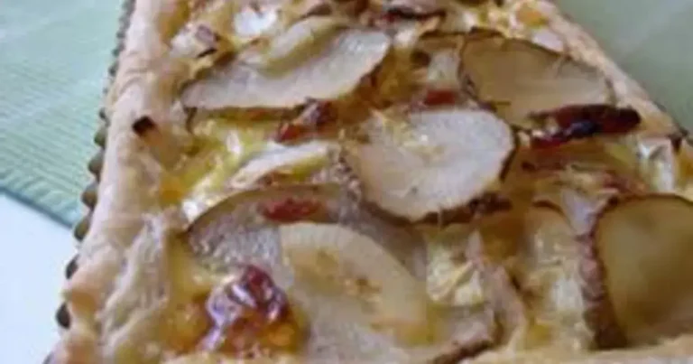 Foto da receita de Torta de Bacon, Batata e Queijo