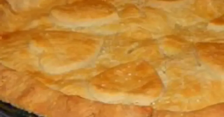 Foto da receita de Massa de Torta que Derrete na Boca