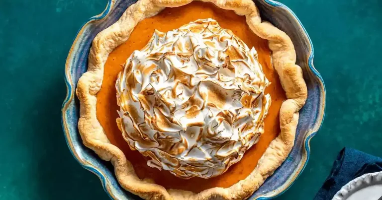 Foto da receita de Torta de Abóbora com Merengue de Baunilha