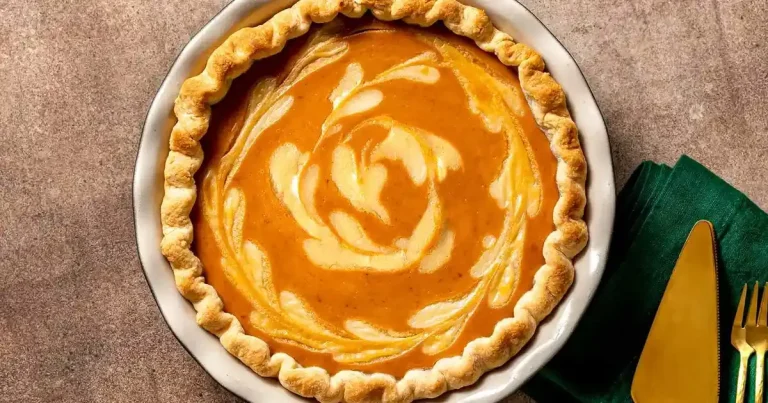 Foto da receita de Torta de Abóbora com Redemoinho de Mascarpone