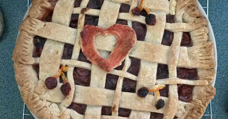 Foto da receita de Torta de Cereja Azeda Perfeita