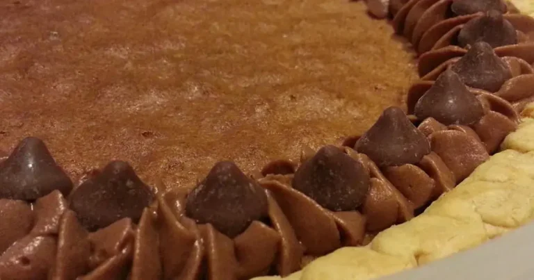 Foto da receita de Torta de Chocolate com Gotas de Chocolate