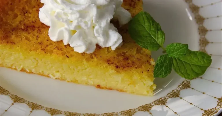 Foto da receita de Torta de Coco com Eggnog Impossível
