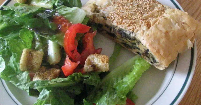 Foto da receita de Torta de Cogumelos, Espinafre e Queijo