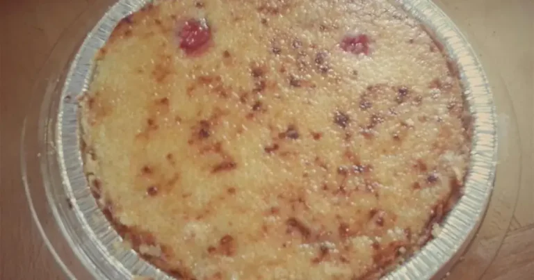 Foto da receita de Torta de Creme Brulée de Morango