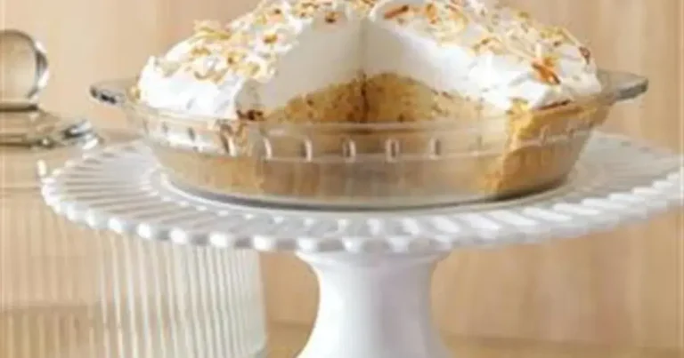 Foto da receita de Torta de Creme de Banana com Coco