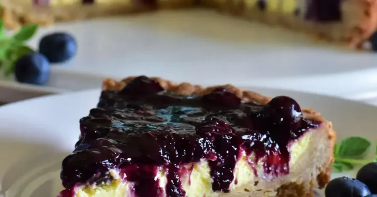 Foto da receita de Torta de Creme de Baunilha com Mirtilos