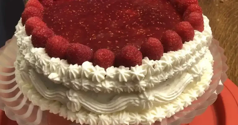 Foto da receita de Torta de Framboesa com Nozes