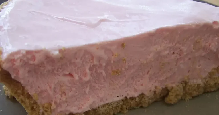 Foto da receita de Torta de Limão Rosa