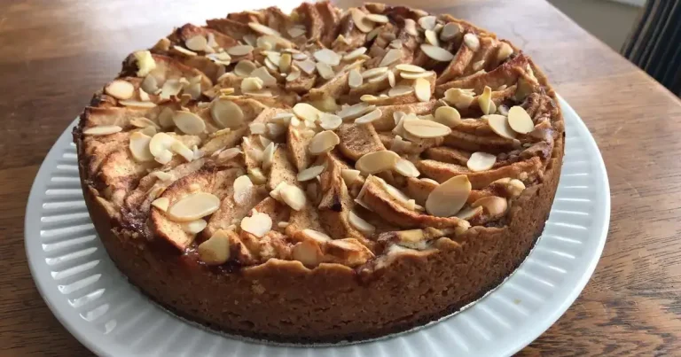 Foto da receita de Torta de Maçã Bávara