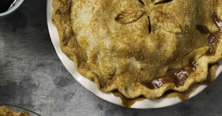 Foto da receita de Torta de Maçã com Caramelo Salgado