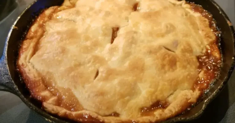 Foto da receita de Torta de Maçã na Frigideira de Ferro